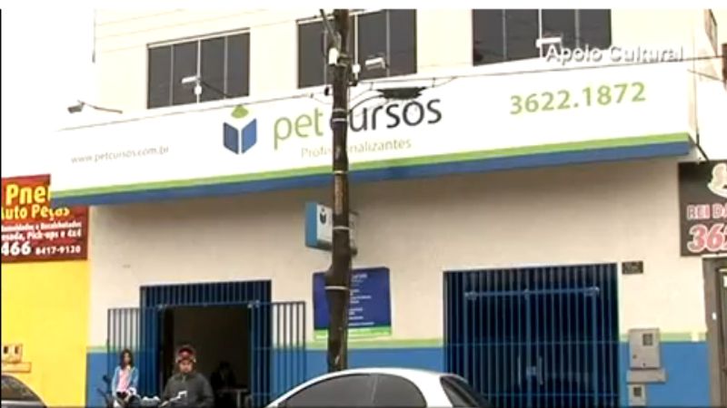 Logo de PET CURSOS