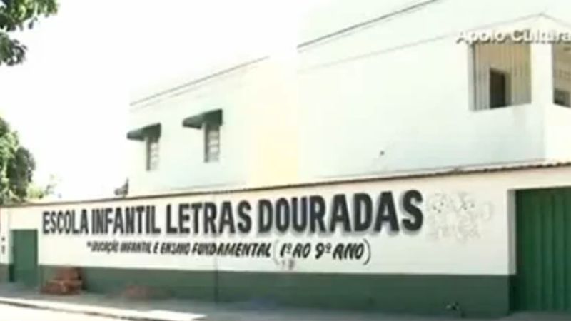 Logo de ESCOLA LETRAS DOURADAS