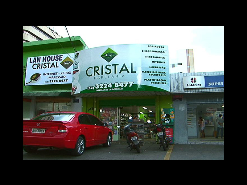 Logo de CRISTAL PAPELARIA