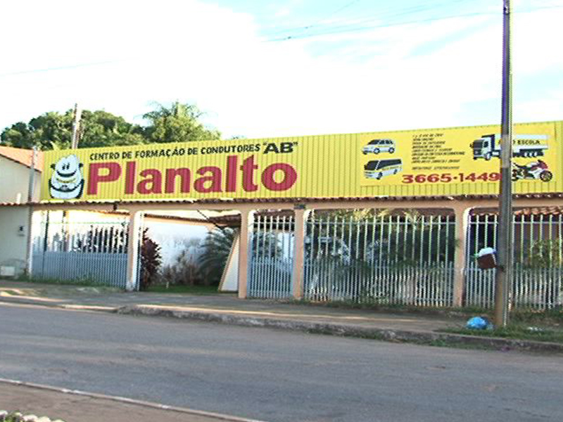 Logo de CENTRO DE FORMAÇÃO DE CONDUTORES A-B PLANALTO